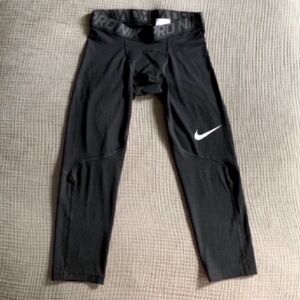 Nike Pro Black Dri-Fit Capri Sports Leggings